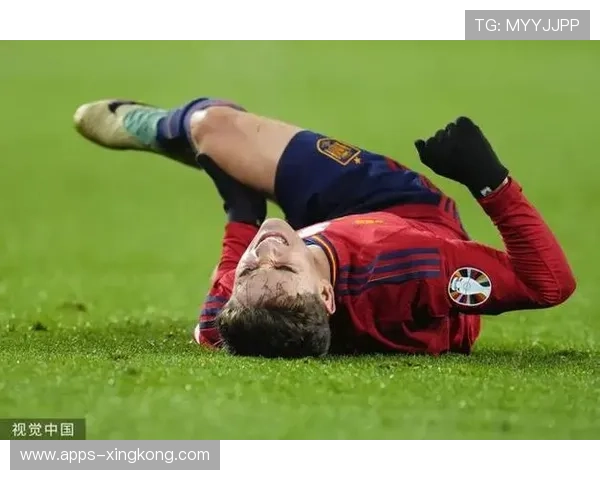 哈维中场送出直塞绝妙