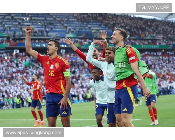 奥尔莫创造力极强，西班牙前场连接更合理