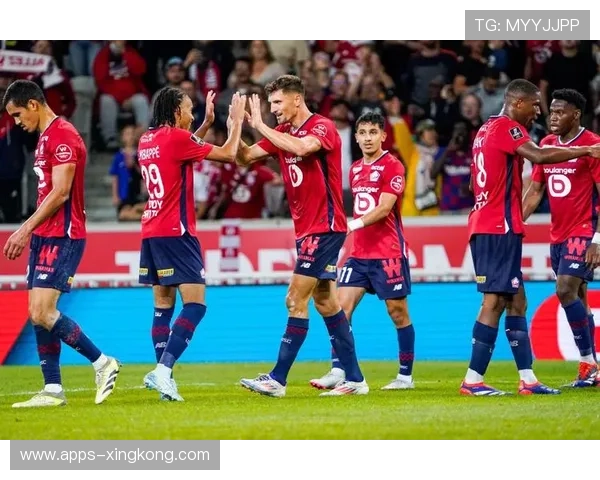 布拉格斯拉维亚蓄势待发引入东欧硬派后卫打造铁血防线